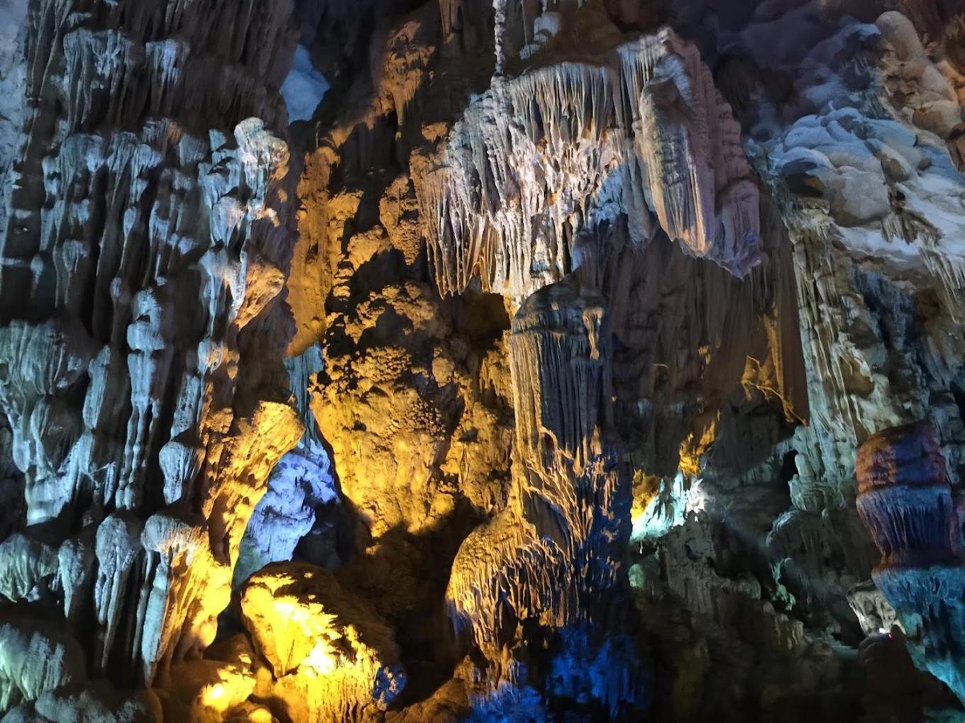 하롱 Nha Nghi Anh Dung B&B 외부 사진